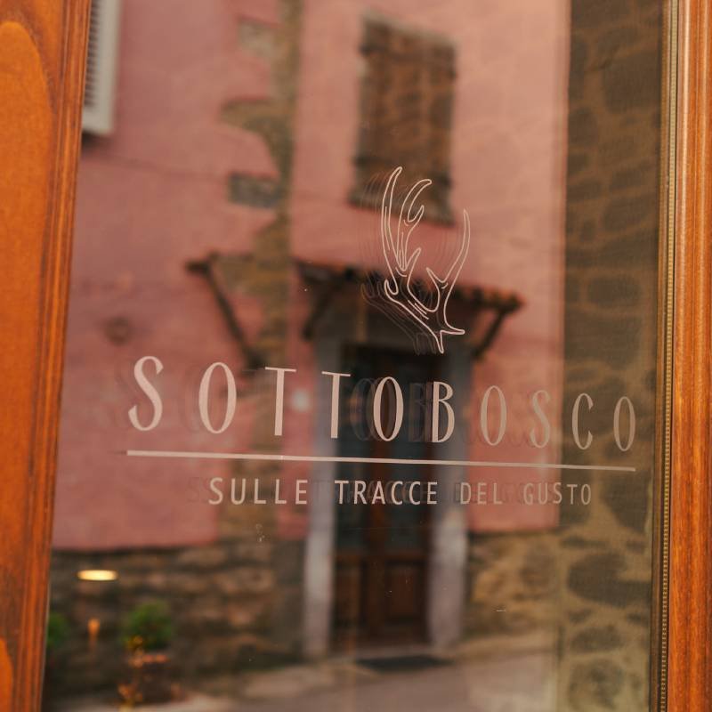 Ristorante Sottobosco Vetrofania